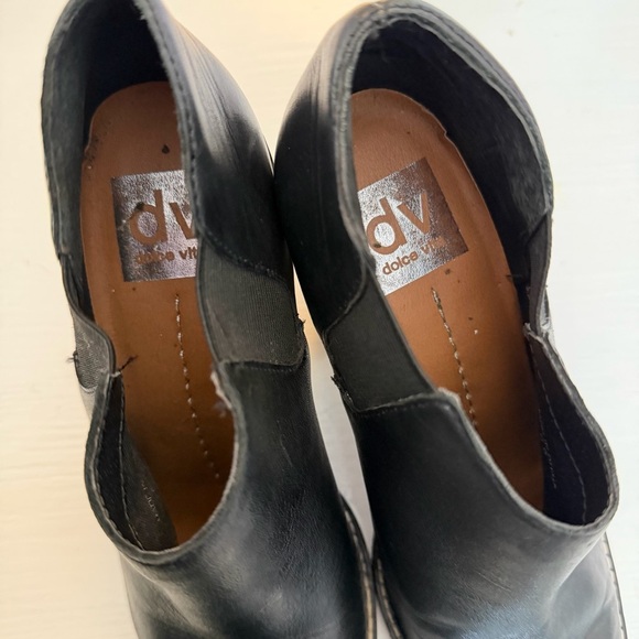 DV by Dolce Vita Black Leather Ankle Booties Size 6.5 - Picture 7 of 8